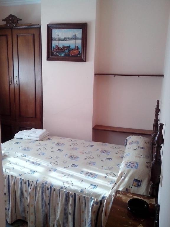 Pension Estrada Santiago de Compostela Bagian luar foto