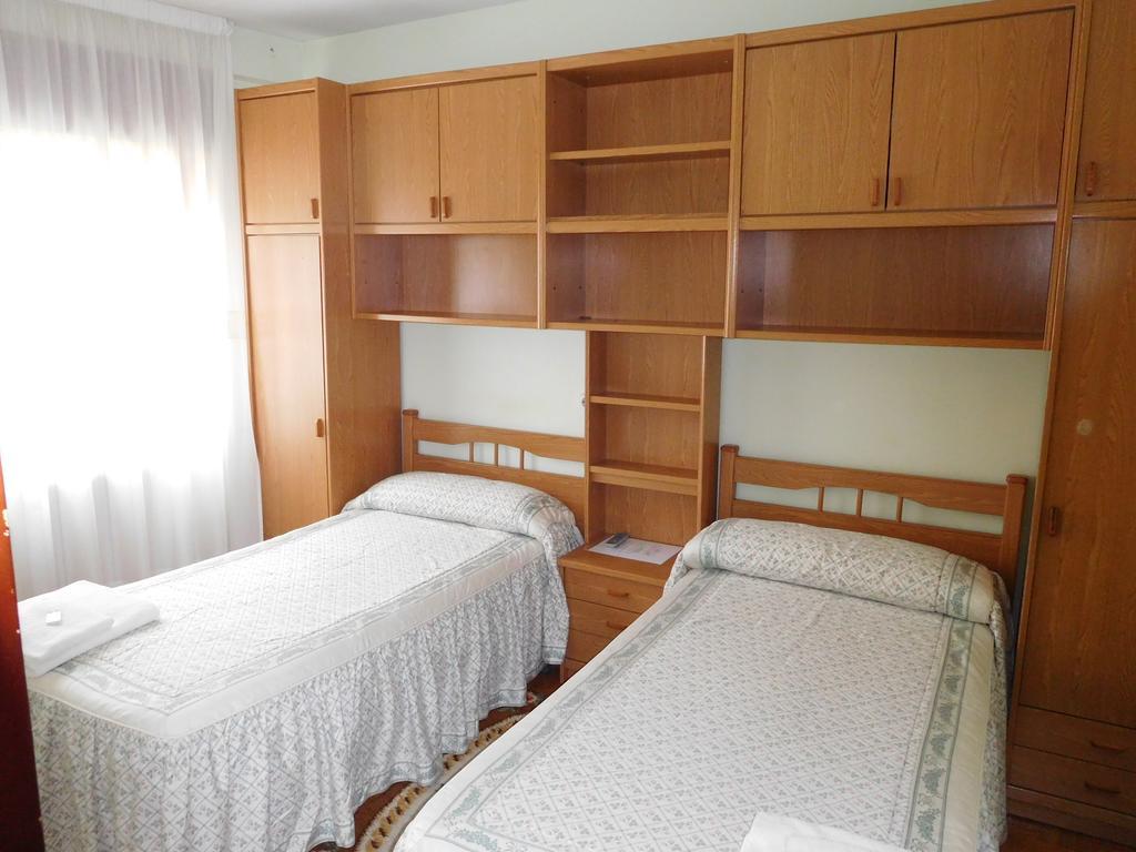 Pension Estrada Santiago de Compostela Bagian luar foto
