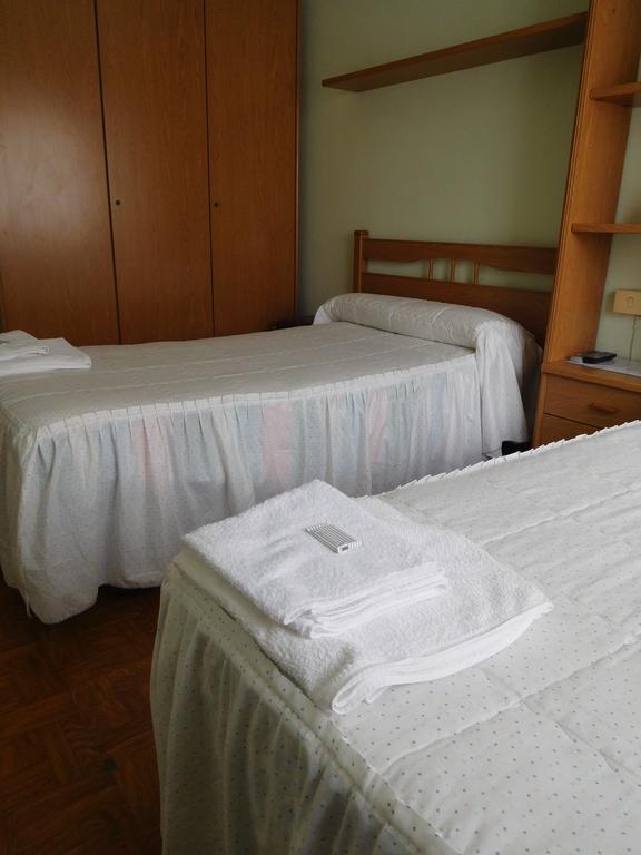 Pension Estrada Santiago de Compostela Bagian luar foto